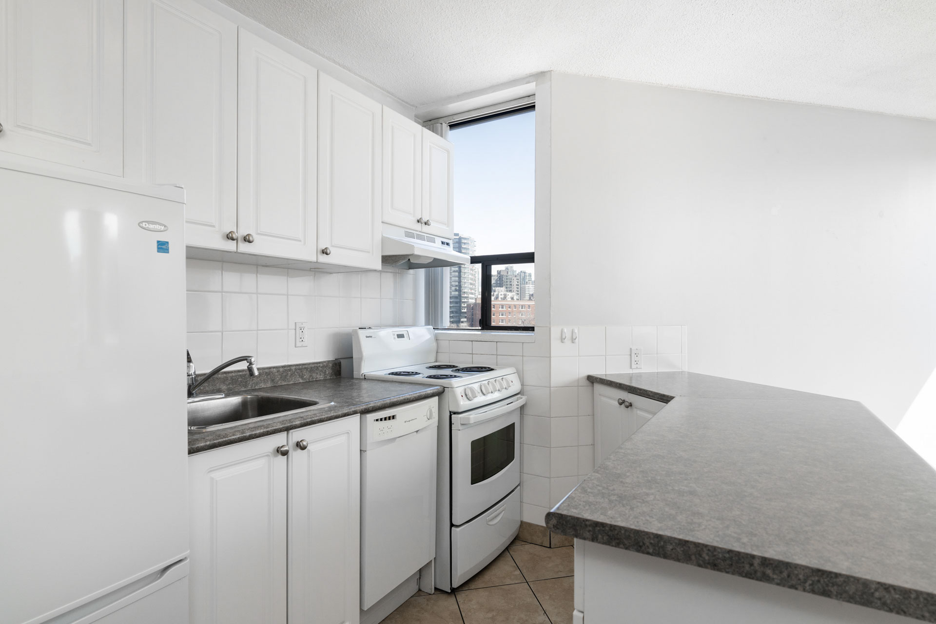 Nicola Place Rental Apartments Hollyburn Properties